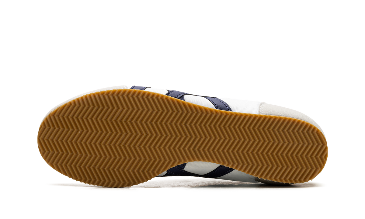Track Trainer "White Blue" D318N 0150