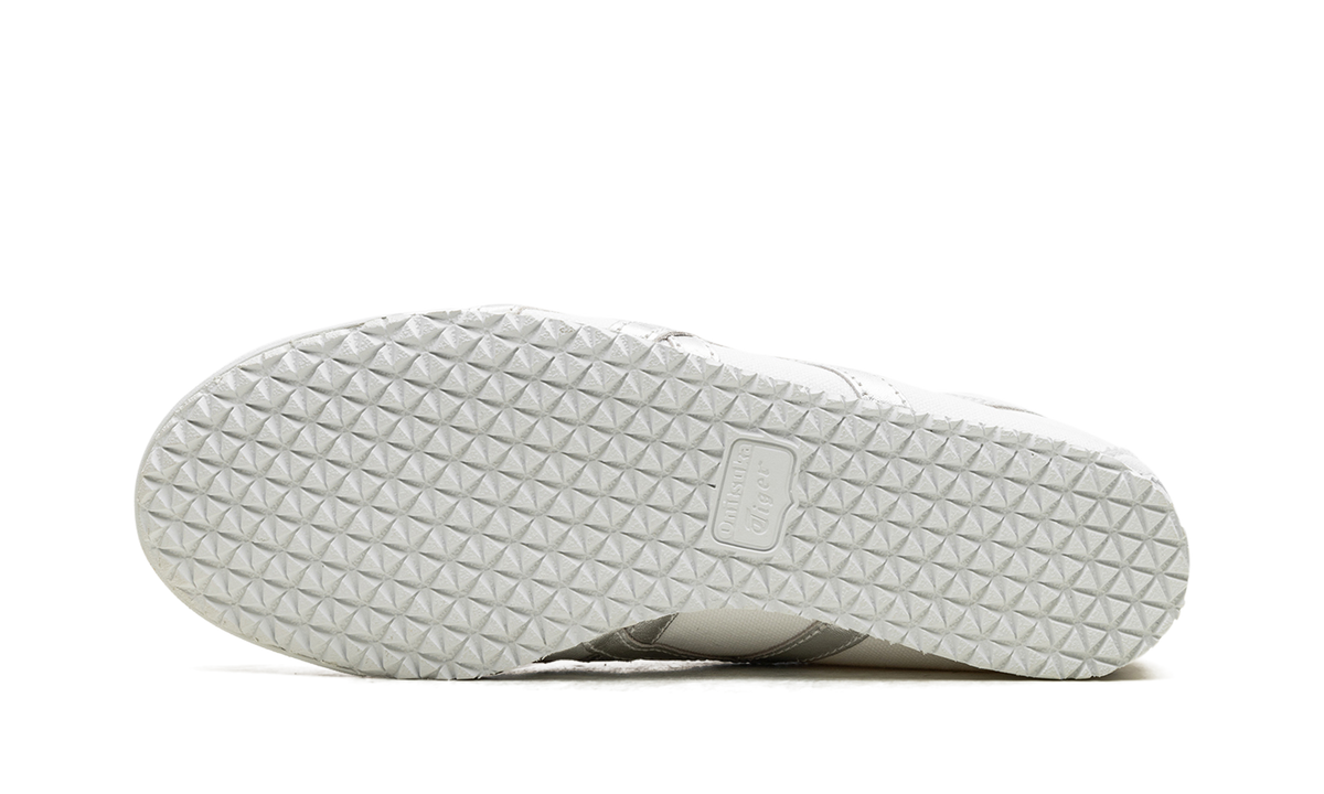 Mexico 66 Slip-On "White Pure Silver" 1183A962 101